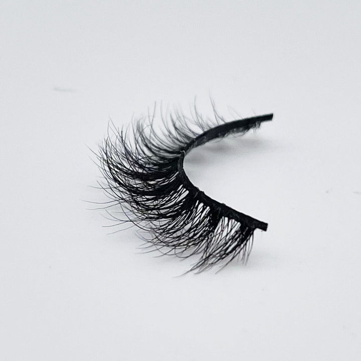 12 mm Real Mink Eyelashes Wholesale Short Lashes Y26 - bamylash