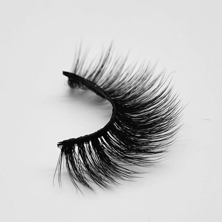 D625N Faux Mink Eyelashes - bamylash