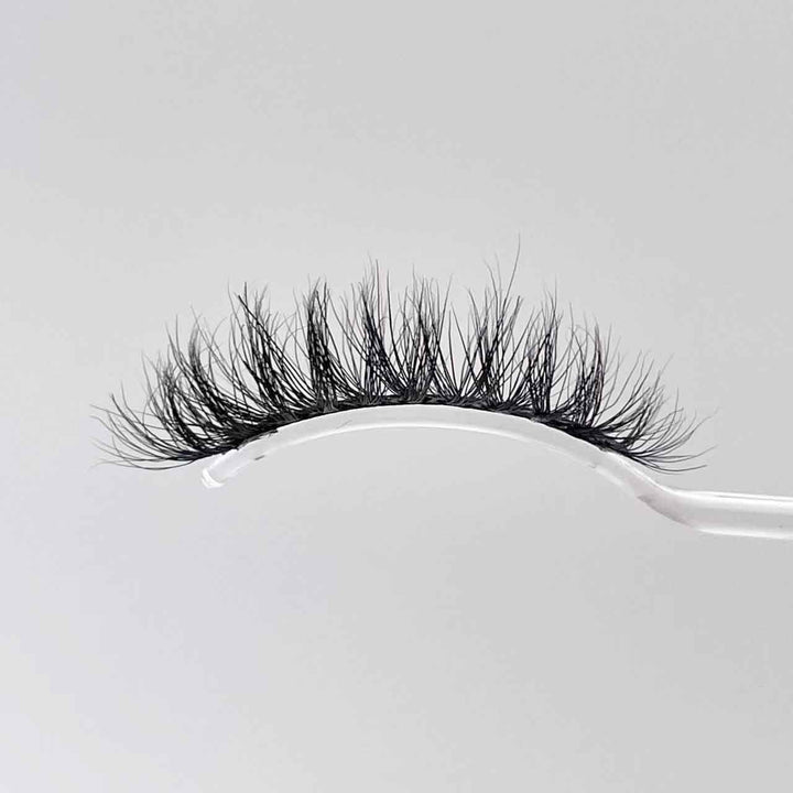 12 mm Real Mink Eyelashes Wholesale Short Lashes Y12 - bamylash